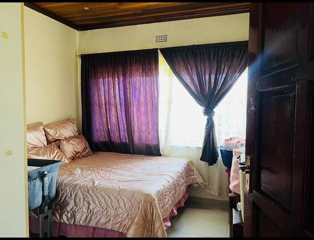 3 BEDROOM HOUSE FOR SALE IN REGENTS PARK